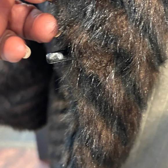 Plush Chevron Teddy Jacket in Brown - Picture 5 of 7